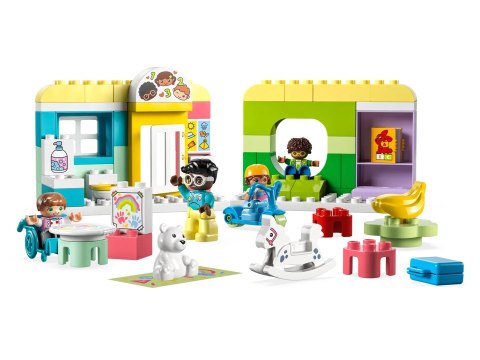 LEGO 10992 DUPLO Town Dzień z życia w żłobku p2 LEGO 10992 DUPLO Town Dzień z życia w żłobku p2