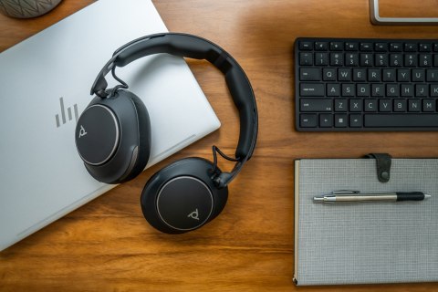 Słuchawki BT nauszne Poly Voyager Surround 80 UC Microsoft Teams Certified USB-C Headset + USB-C/A Adapter 8G7U0AA Słuchawki BT nauszne Poly Voyager Surround 80 UC Microsoft Teams Certified USB-C Headset + USB-C/A Adapter 8G7U0AA