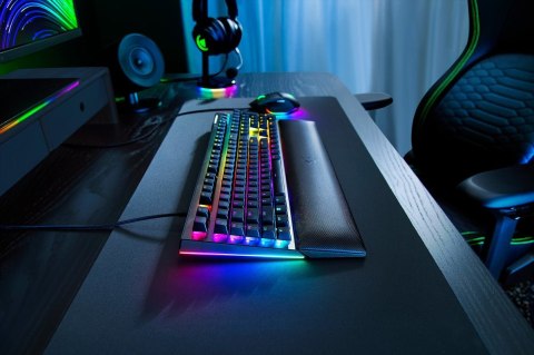 Razer BlackWidow V4 klawiatura Gaming USB QWERTY Skandynawia Czarny Razer BlackWidow V4 klawiatura Gaming USB QWERTY Skandynawia Czarny