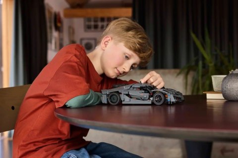 LEGO Technic 42173 Szary hipersamochód Koenigsegg Jesko Absolut LEGO Technic 42173 Szary hipersamochód Koenigsegg Jesko Absolut