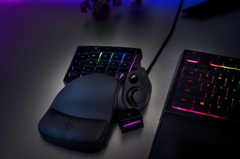Razer Mecha-Membrane Gaming Keypad Tartarus V2 Razer Mecha-Membrane Gaming Keypad Tartarus V2