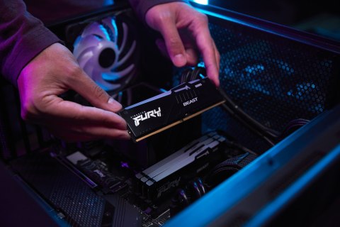 KINGSTON DDR5 32GB 6000MT/s CL30 DIMM (Kit of 2) FURY Beast RGB XMP KINGSTON DDR5 32GB 6000MT/s CL30 DIMM (Kit of 2) FURY Beast RGB XMP