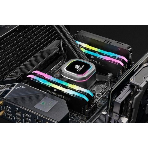 Corsair Vengeance RGB Pro CMH32GX4M2D3600C18 moduł pamięci 32 GB 2 x 16 GB DDR4 3600 MHz Corsair Vengeance RGB Pro CMH32GX4M2D3600C18 moduł pamięci 32 GB 2 x 16 GB DDR4 3600 MHz