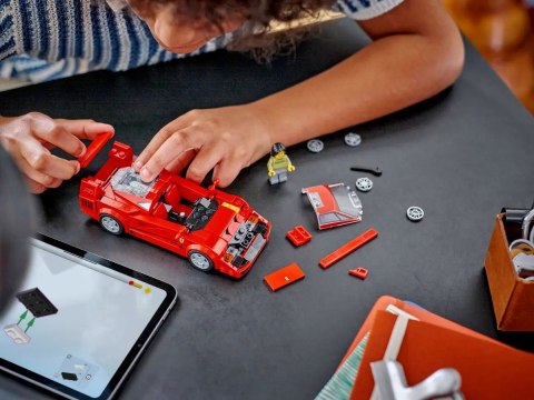 LEGO SPEED CHAMPIONS 76934 Supersamochód Ferrari F40 LEGO SPEED CHAMPIONS 76934 Supersamochód Ferrari F40