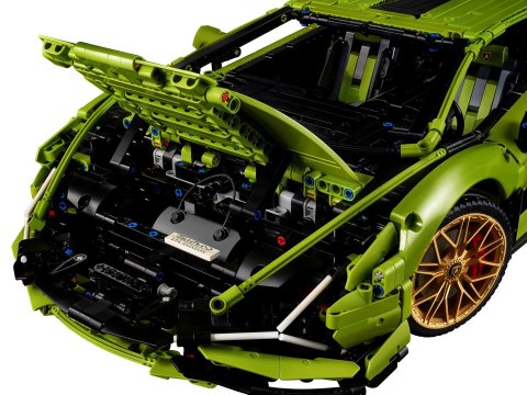 LEGO TECHNIC 42115 Lamborghini Sian FKP 37 LEGO TECHNIC 42115 Lamborghini Sian FKP 37