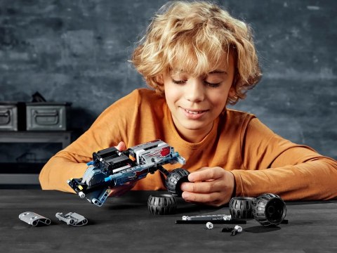 LEGO Technic 42090 Monster truck złoczyńców LEGO Technic 42090 Monster truck złoczyńców