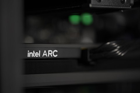Actina ENDORFY 8700F/32GB/1TB/ArcB580/600W Actina ENDORFY 8700F/32GB/1TB/ArcB580/600W