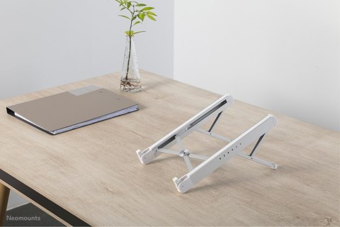 Neomounts by Newstar NSLS010 stojak na notebooka 43,2 cm (17") Podstawka na notebooka Srebrny Neomounts by Newstar NSLS010 stojak na notebooka 43,2 cm (17") Podstawka na notebooka Srebrny