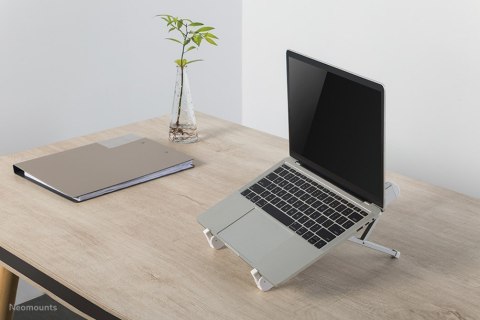 Neomounts by Newstar NSLS010 stojak na notebooka 43,2 cm (17") Podstawka na notebooka Srebrny Neomounts by Newstar NSLS010 stojak na notebooka 43,2 cm (17") Podstawka na notebooka Srebrny