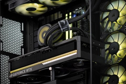 Actina iCUE 9800X3D/64B/2TB/RTX5090/1000W Actina iCUE 9800X3D/64B/2TB/RTX5090/1000W
