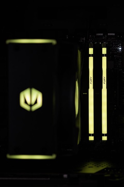 Actina iCUE 7500F/32GB/1TB/RX7800XT/750W Actina iCUE 7500F/32GB/1TB/RX7800XT/750W