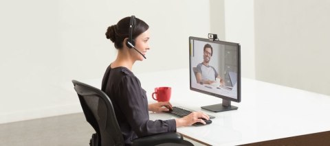 Logitech H820e Zestaw słuchawkowy Bezprzewodowy Opaska na głowę Biuro/centrum telefoniczne Podstawka do ładowania Czarny Logitech H820e Zestaw słuchawkowy Bezprzewodowy Opaska na głowę Biuro/centrum telefoniczne Podstawka do ładowania Czarny