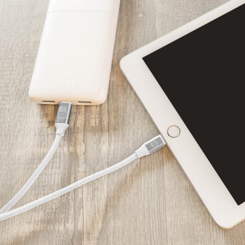Kabel typu USB-C / Lightning Our Pure Planet, długość 1,2 m Kabel typu USB-C / Lightning Our Pure Planet, długość 1,2 m