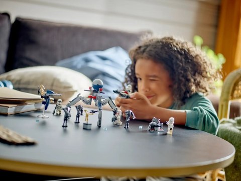 LEGO Star Wars 75372 Zestaw bitewny z żołnierzem armii klonów™ i droidem bojowym™ LEGO Star Wars 75372 Zestaw bitewny z żołnierzem armii klonów™ i droidem bojowym™