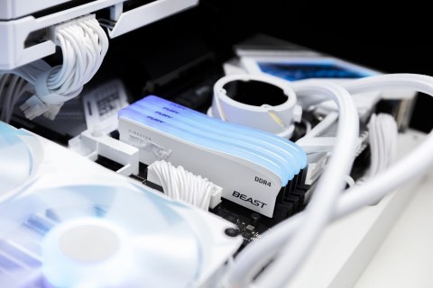 KINGSTON DDR4 16GB 3200MT/s CL16 DIMM FURY Beast White RGB SE KINGSTON DDR4 16GB 3200MT/s CL16 DIMM FURY Beast White RGB SE